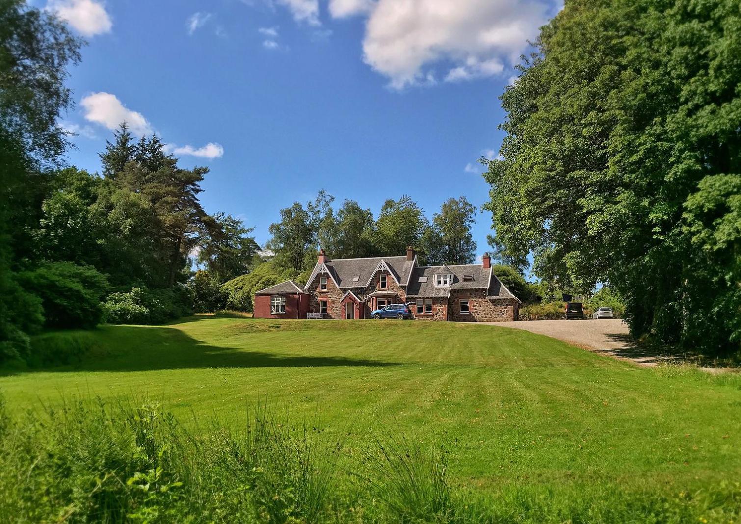 The West Highland Way Campsite & Campervan Accommodation Milngavie Exterior photo